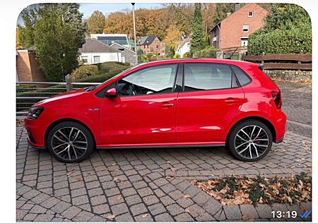 VW Polo GTI Volkswagen Polo 1.8 TSI (Blue Motion Technology) DSG GTI