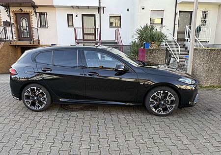 BMW 120d 120 M Sport Voll! Europaweite Garantie bis 2029!