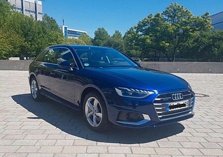 Audi A4 2.0 TFSI quattro AHK, 360°Cam