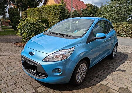 Ford Ka /+ 1.2 Titanium Sitzhzg.,el.Fensterh.,Klima uvm