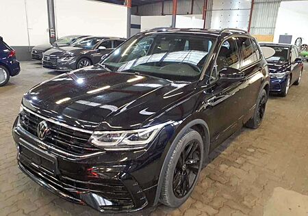 VW Tiguan Volkswagen 2.0 TDI DSG R-Line 4Motion*R-CAM*VIRTUAL*