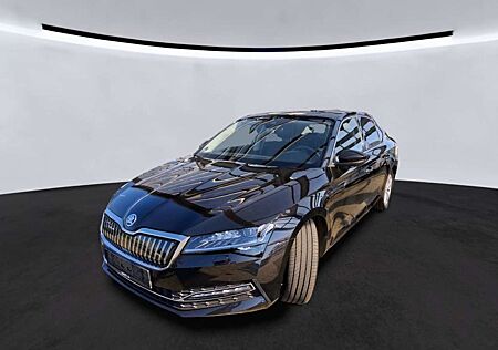 Skoda Superb Lim iV DSG NAVI*LEDER*360°*STH*AHK*MATRIX