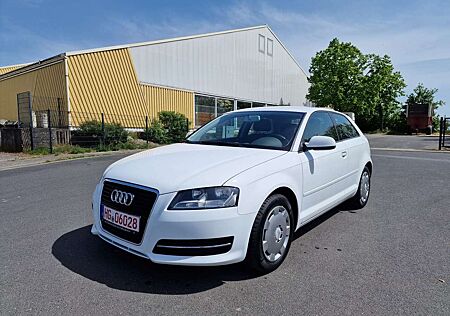 Audi A3 1.2 TFSI Attraction *TÜV+Service Neu *Garantie*