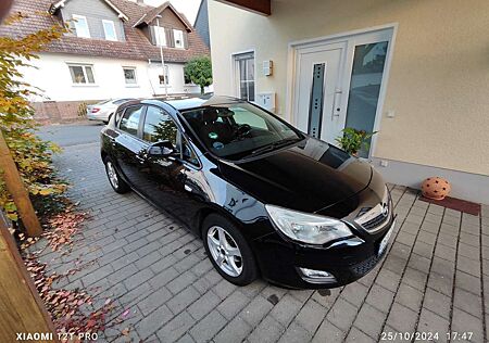 Opel Astra 1.4 Turbo Innovation