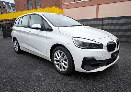 BMW 218 Navi-LED