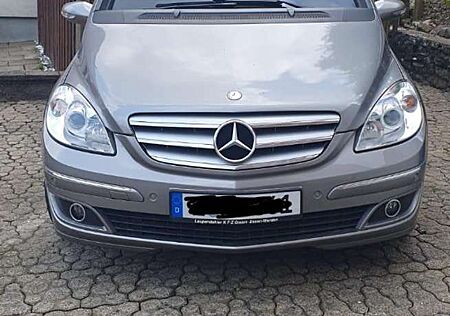 Mercedes-Benz B 150 Autotronic