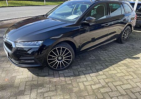 Skoda Octavia 2.0 TDI 150 Navi Tempomat 19 Zoll Alu AHK schwenkb