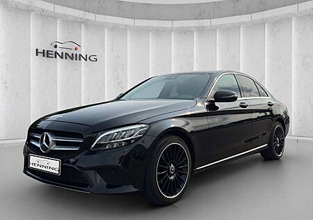 Mercedes-Benz C 180 Avantgarde 9G Kamera AppleCarPlay Ambiente
