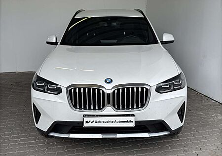 BMW X3 xDrive30e Navi.LED.ParkAs.DriveAs.SHZ.Sportsz