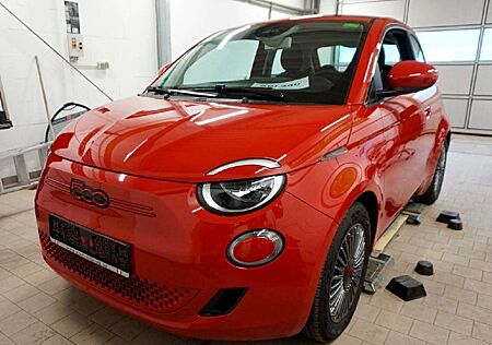 Fiat 500 RED Edition 42 kWh Winterpaket - PDC