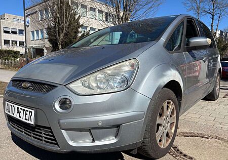 Ford S-Max Titanium*7-Sitzer*SHZ*KLIMA*PANO