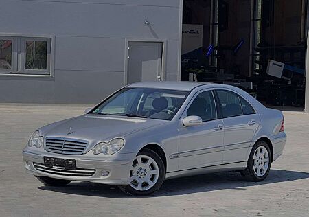 Mercedes-Benz C 200 Kompressor (203.042)
