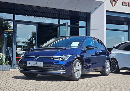 VW Golf Volkswagen 1.5 eTSI DSG Style SHZ, NAVI, ACC