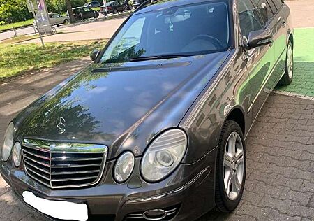 Mercedes-Benz E 320 T CDI 7G-TRONIC Avantgarde DPF