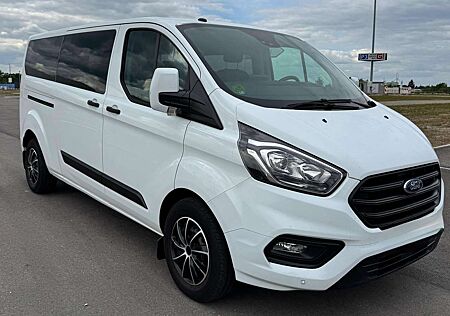 Ford Tourneo Custom 310 L1H1 VA Autm. Trend