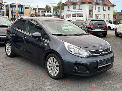 Kia Rio Dream Team
