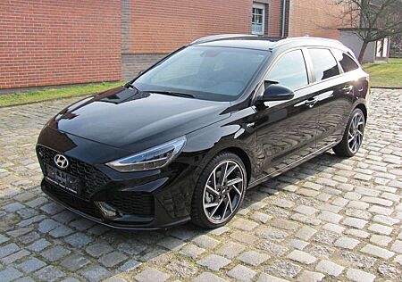 Hyundai i30 SW 1.5 T-GDI Hybrid N Line Voll Led Navi PDC