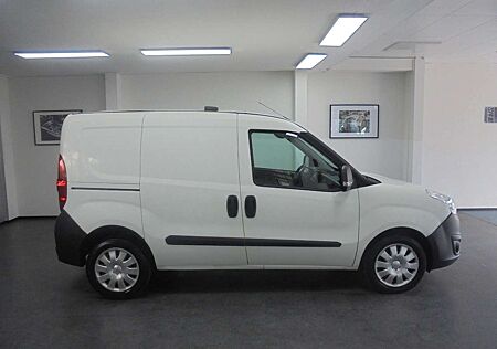 Opel Combo D Kasten 96.000 km Klima TÜV 04/2026