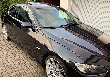 BMW 325i 325 Coupe Aut.