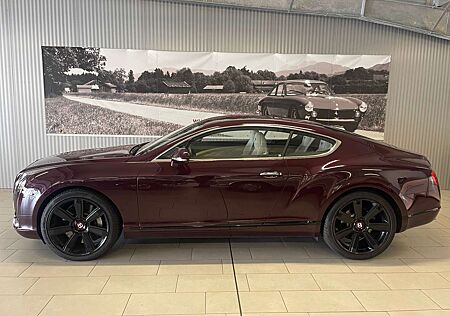 Bentley Continental GT V8 Coupé Mulliner - 3. Hand - nur 31.589 km!