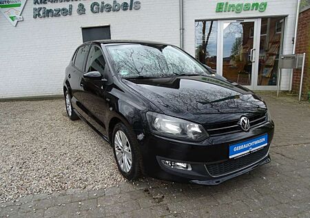 VW Polo Volkswagen V Life