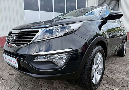 Kia Sportage 2.0 120kW 2WD/PDC/SHZ/T-Leder/1.Hand