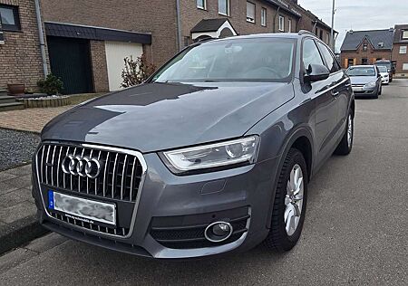 Audi Q3 Quadro bj 2013 AHK