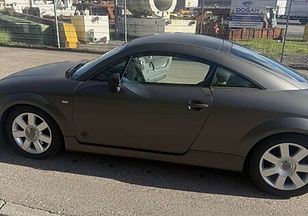 Audi TT 1.8 T Coupe (132kW)