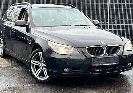 BMW 525 i Touring*218PS*LEDER*AHK*PANO*6G SCHALTER*