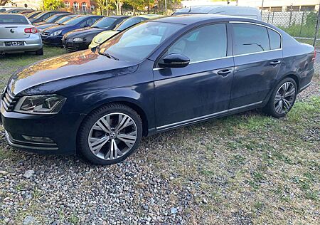 VW Passat Volkswagen Highline+Voll AusstattungRück kamera1Hand Euro5