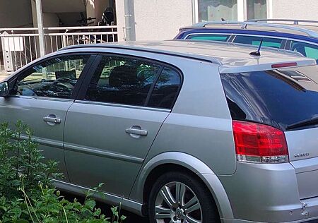 Opel Signum 3.0 V6 CDTI Automatik Sport