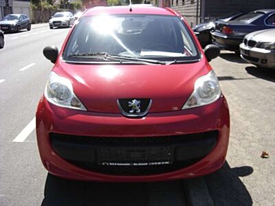 Peugeot 107 Mit Servo