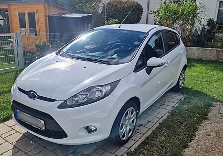 Ford Fiesta 1.25 Champions Edition