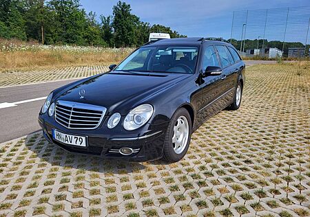 Mercedes-Benz E 220 T CDI Avantgarde Comand NTG2.5 AHK OM646EVO