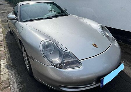 Porsche 911 Carrera
