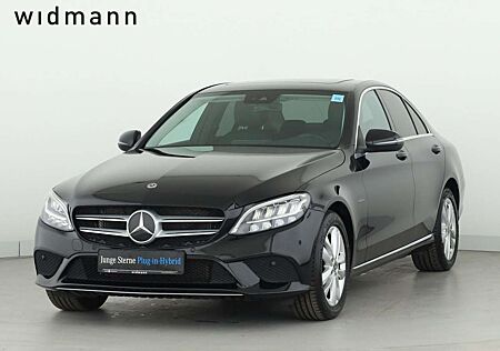 Mercedes-Benz C 300 de Avantgarde*Distronic*S-Dach*Navi*Kamera