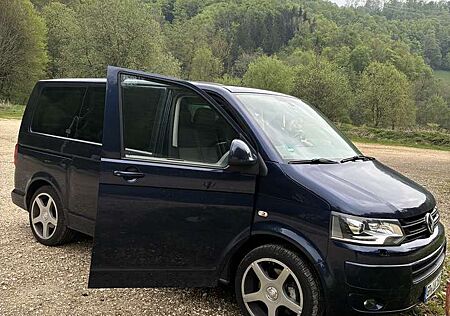 VW T5 Caravelle Volkswagen Kurz DSG Comfortline