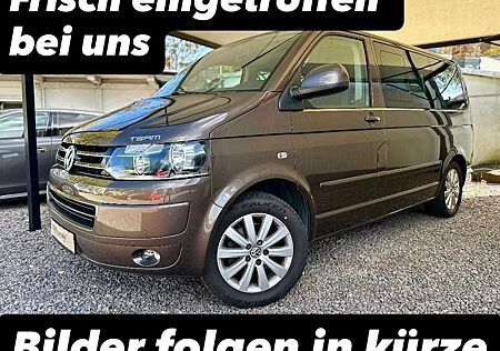 VW T5 Multivan Volkswagen T5 2.0 TDI Multivan Team 7 Sitze NAVI*TOTWINKEL!