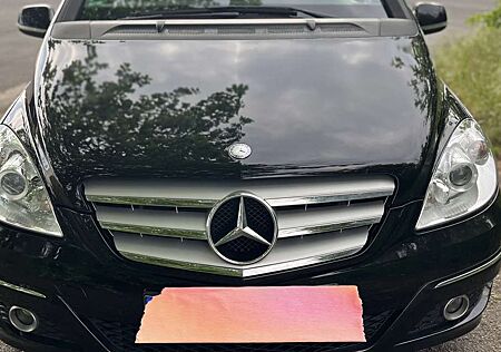 Mercedes-Benz B 150 TÜV + AU Neu! Klimaanlage, Bluetooth