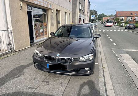 BMW 320 i