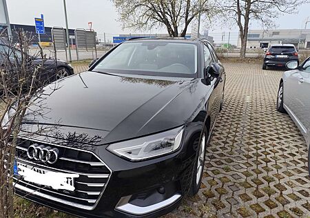 Audi A4 Avant 30 TDI S tronic advanced