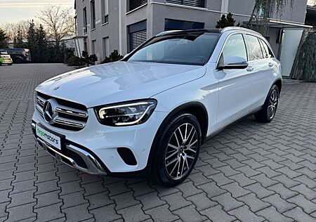 Mercedes-Benz GLC 220 d 4Matic*PANORAMA*ACC*