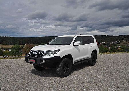 Toyota Land Cruiser 2.8l NESTLE OFFROAD