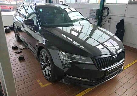 Skoda Superb 2.0 TDI Sportline*DSG*PANO*VIRTUAL*MATRIX