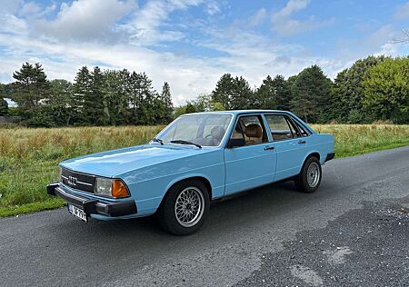 Audi 100 C2 Typ 43 5E Oldtimer