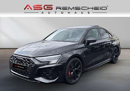Audi RS3 q. Limousine *2.H *19 *Schale*S-Abgas*Pano