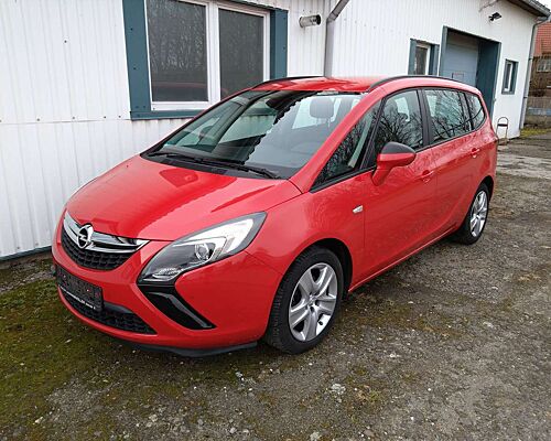 Opel Zafira Tourer 1.4T 103kW, AHK
