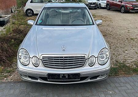 Mercedes-Benz E 200 Kompressor Automatik Elegance