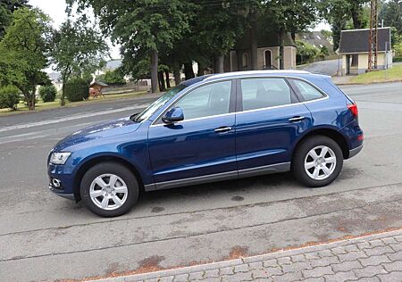 Audi Q5 2.0 TDI quattro Bi Xenon 3 Zonen Navi