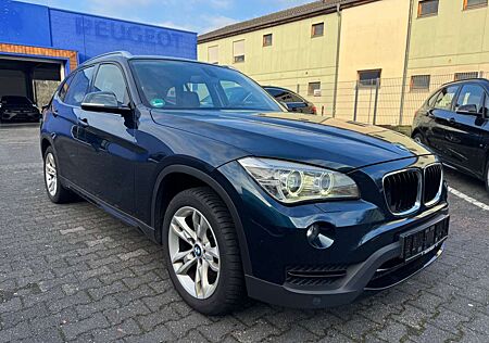 BMW X1 Baureihe 28 i xDrive *1.Hand*Automatik*PDC